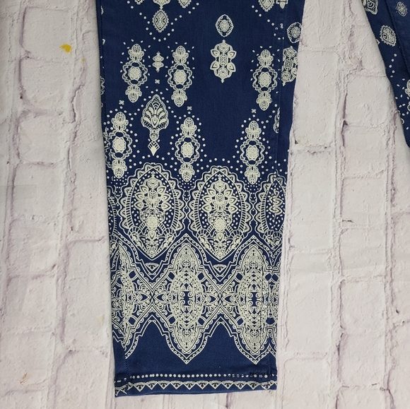 Venus Wmn's 20 Paisley Jeans Royal Blue - Picture 8 of 11